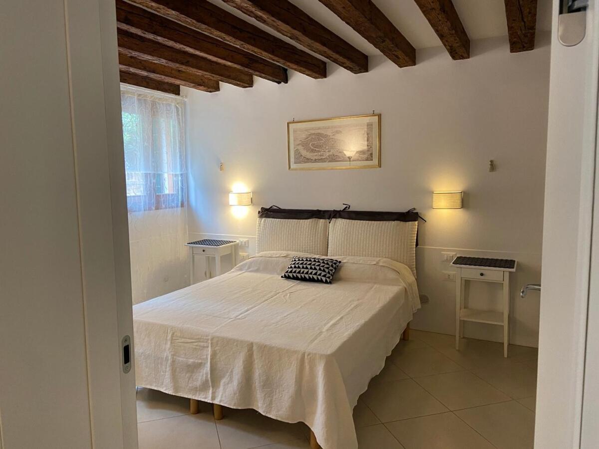 Black & White Home, An Oasis In The Center Apartamento *